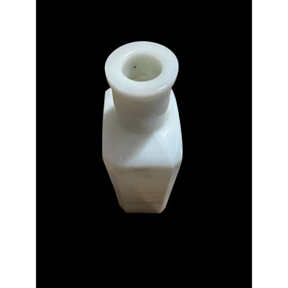 Champlin’s Liquid Pearl‎ Milk Glass Bottle 5”Tall - Picture 3 of 4